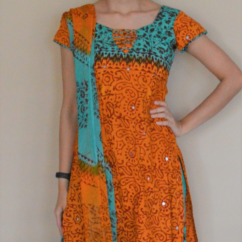 *** BEAUTIFUL ETHIC BLOCK PRINTED COTTON SALWAR KAMEEZ XS - S + FREE GIFT***
